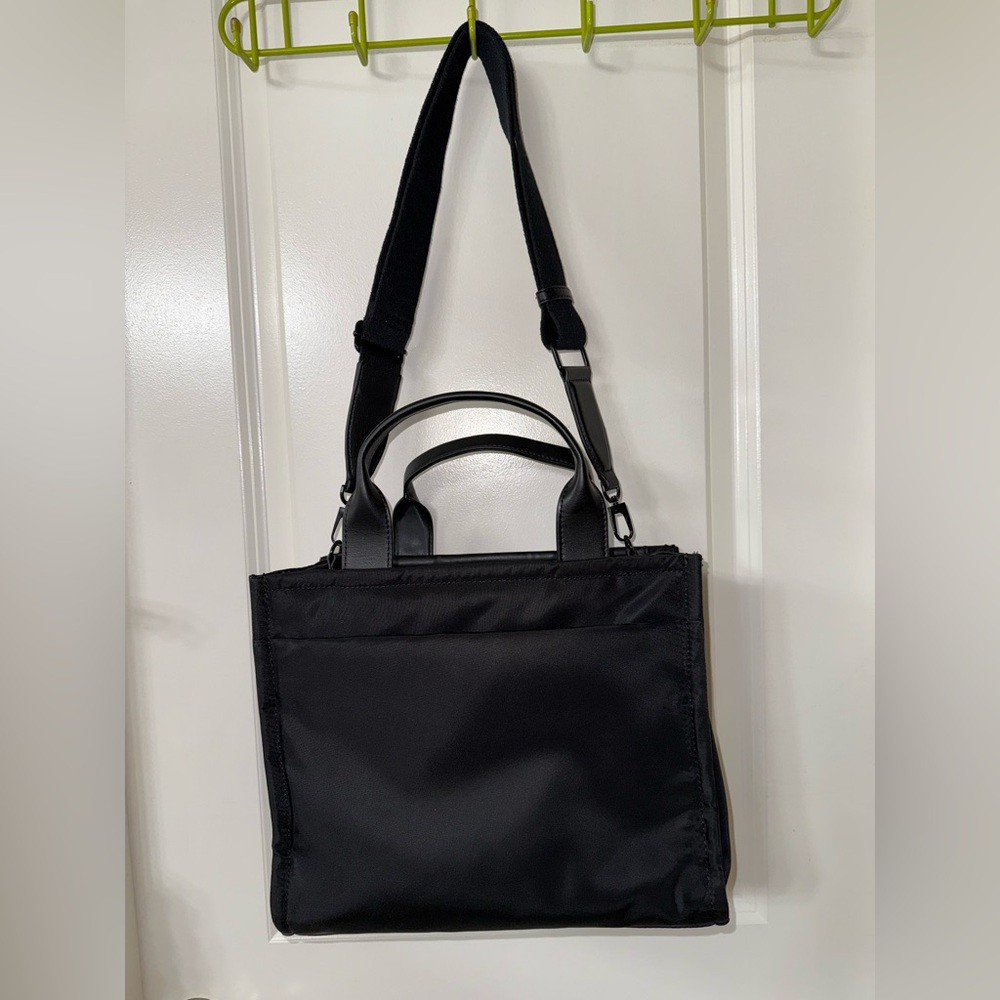 DKNY Mara MD Tote - Picture 5 of 11